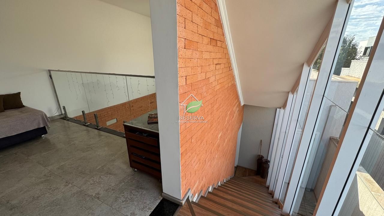 Casa com Mezanino no Condomínio Residencial Florença – Foz do Iguaçu/PR