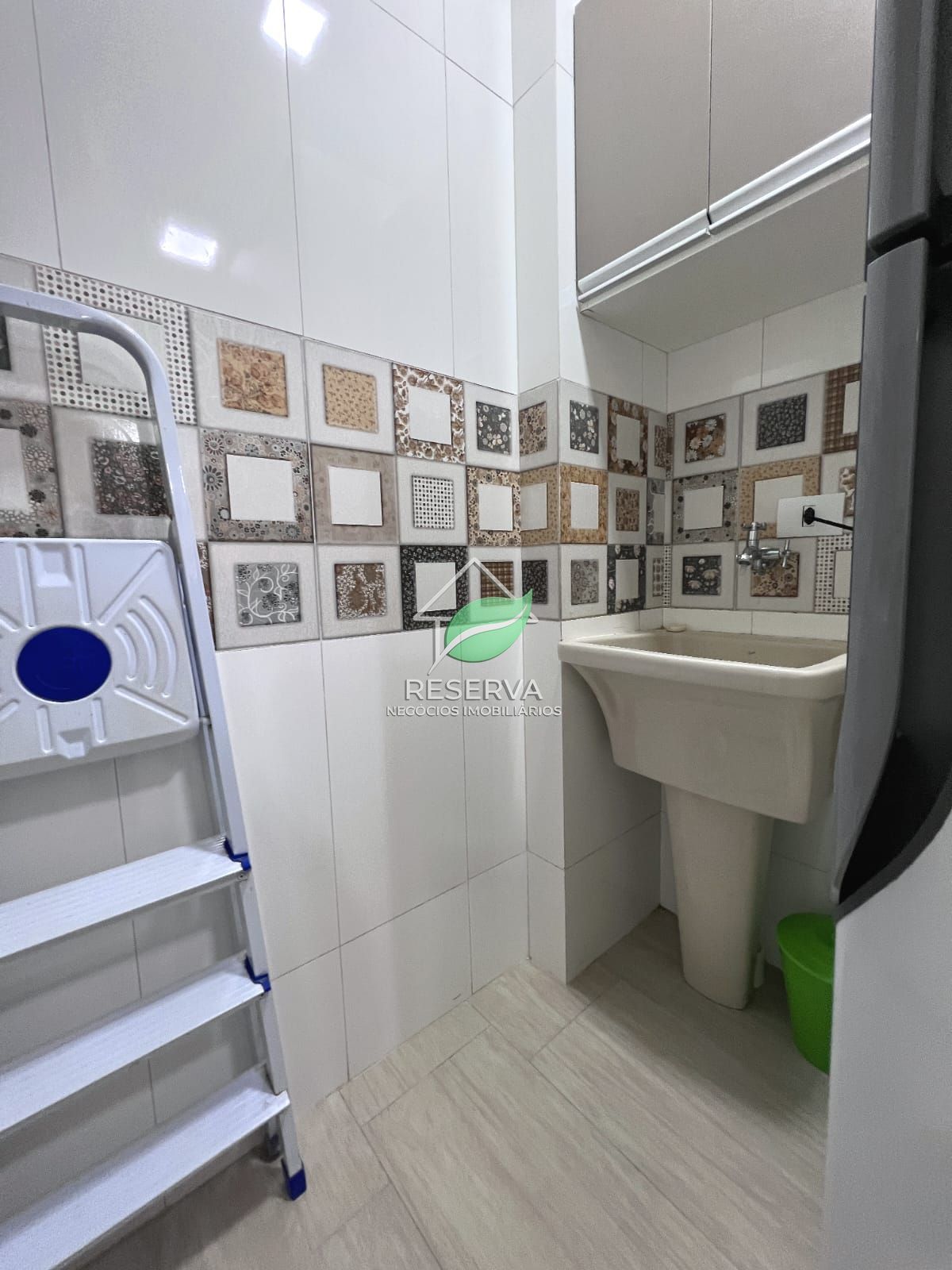 Apartamento Mobiliado no Edifício Grand Prix – Conforto e Praticidade.