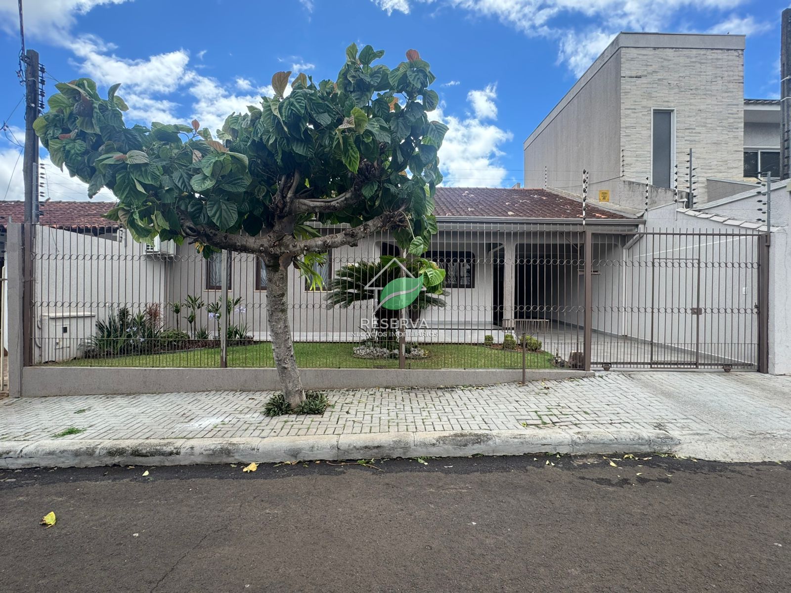 Casa 3 dormitórios à venda Conjunto Libra Foz do Iguaçu/PR