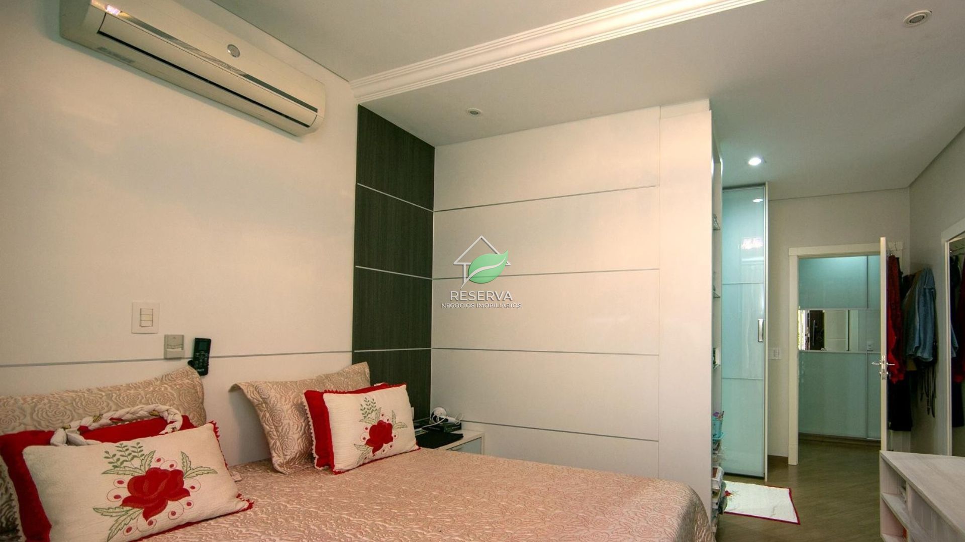 Apartamento de Alto Padrão na Av. Pedro Basso