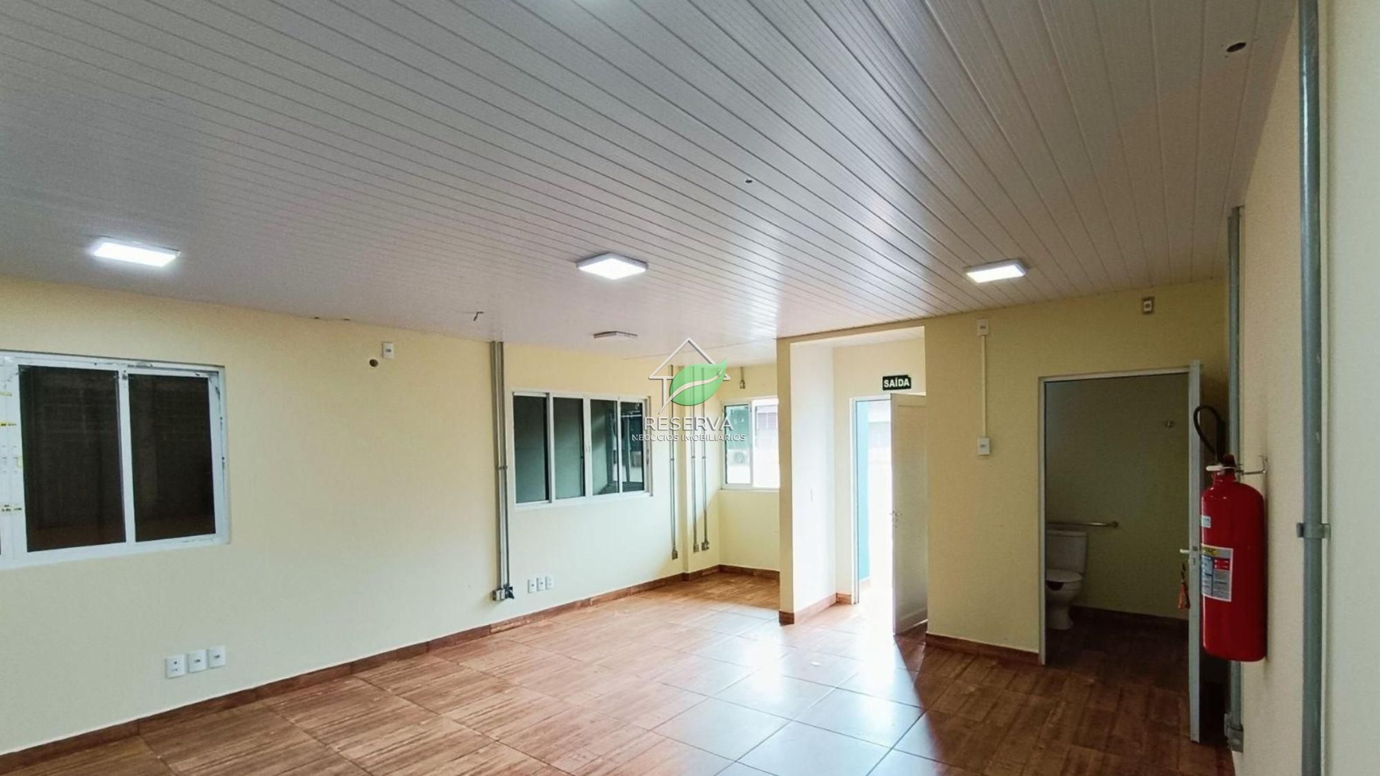 Barracão Logístico para Locação – | Localização Estratégica em Foz do Iguaçu