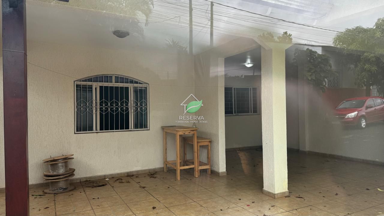 Casa à Venda no Jardim Belvedere II – Conforto, Espaço e Excelente Localização!