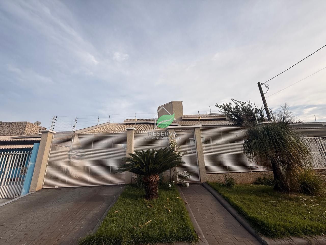 Casa Térrea Mobiliada para Locação — Jardim Panorama