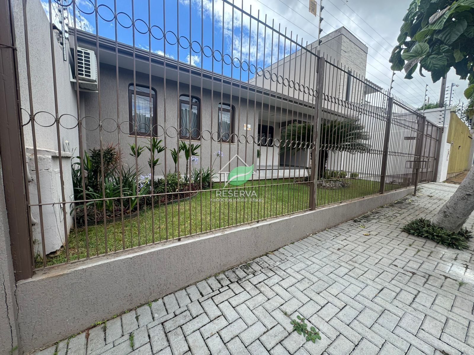 Casa 3 dormitórios à venda Conjunto Libra Foz do Iguaçu/PR