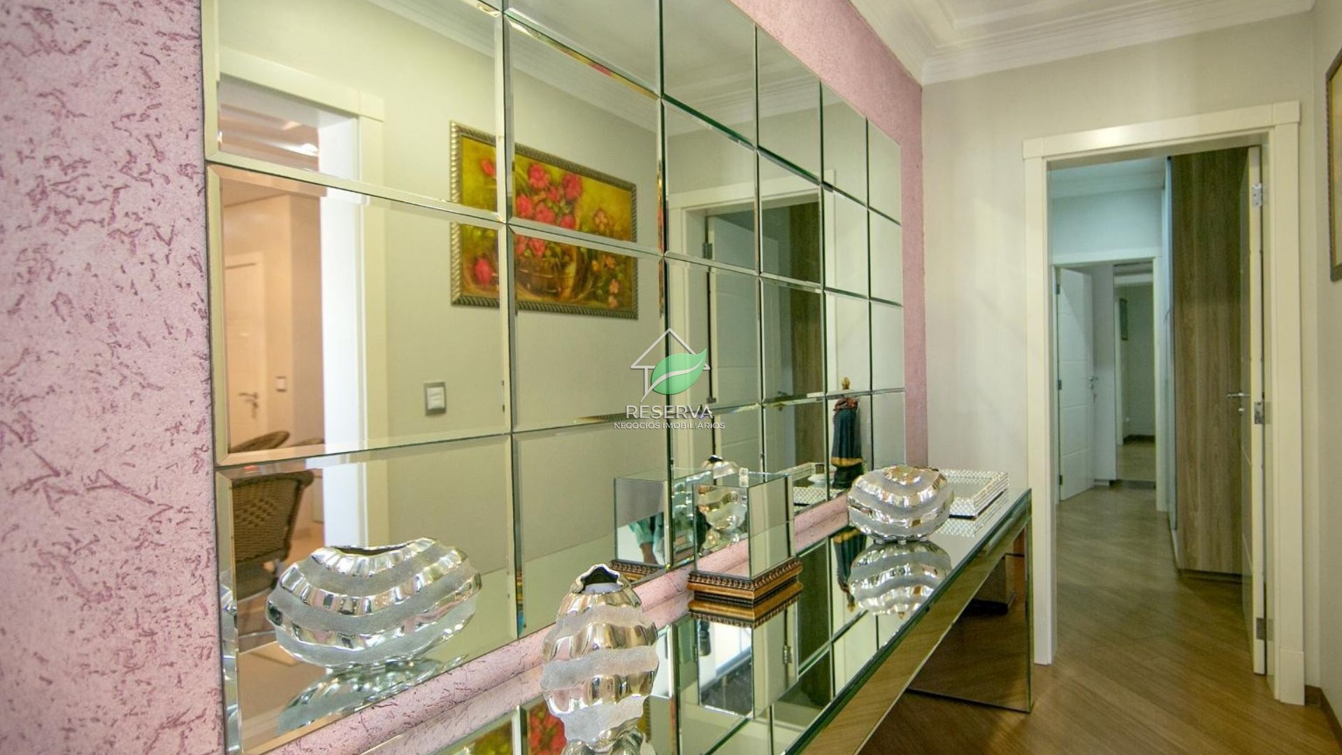Apartamento de Alto Padrão na Av. Pedro Basso