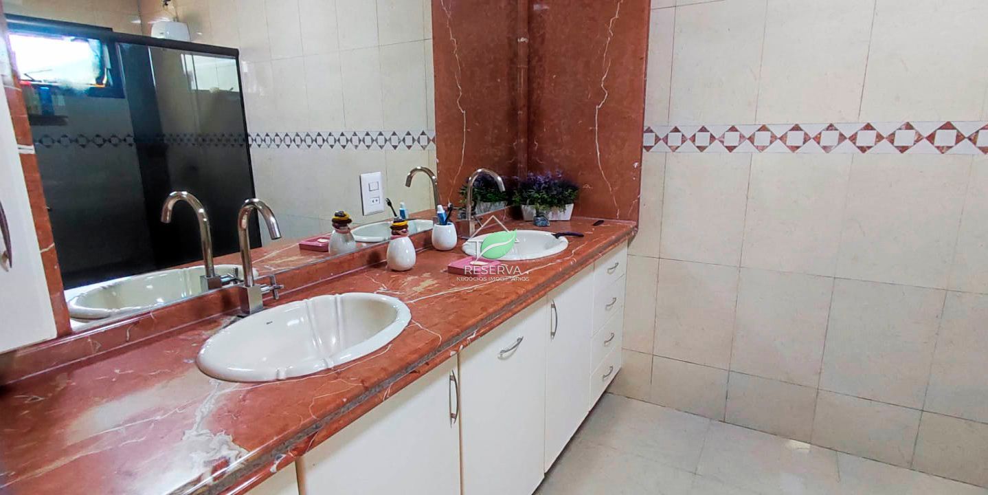 Casa de Alto Padrão à Venda | Vila Yolanda – Foz do Iguaçu/PR