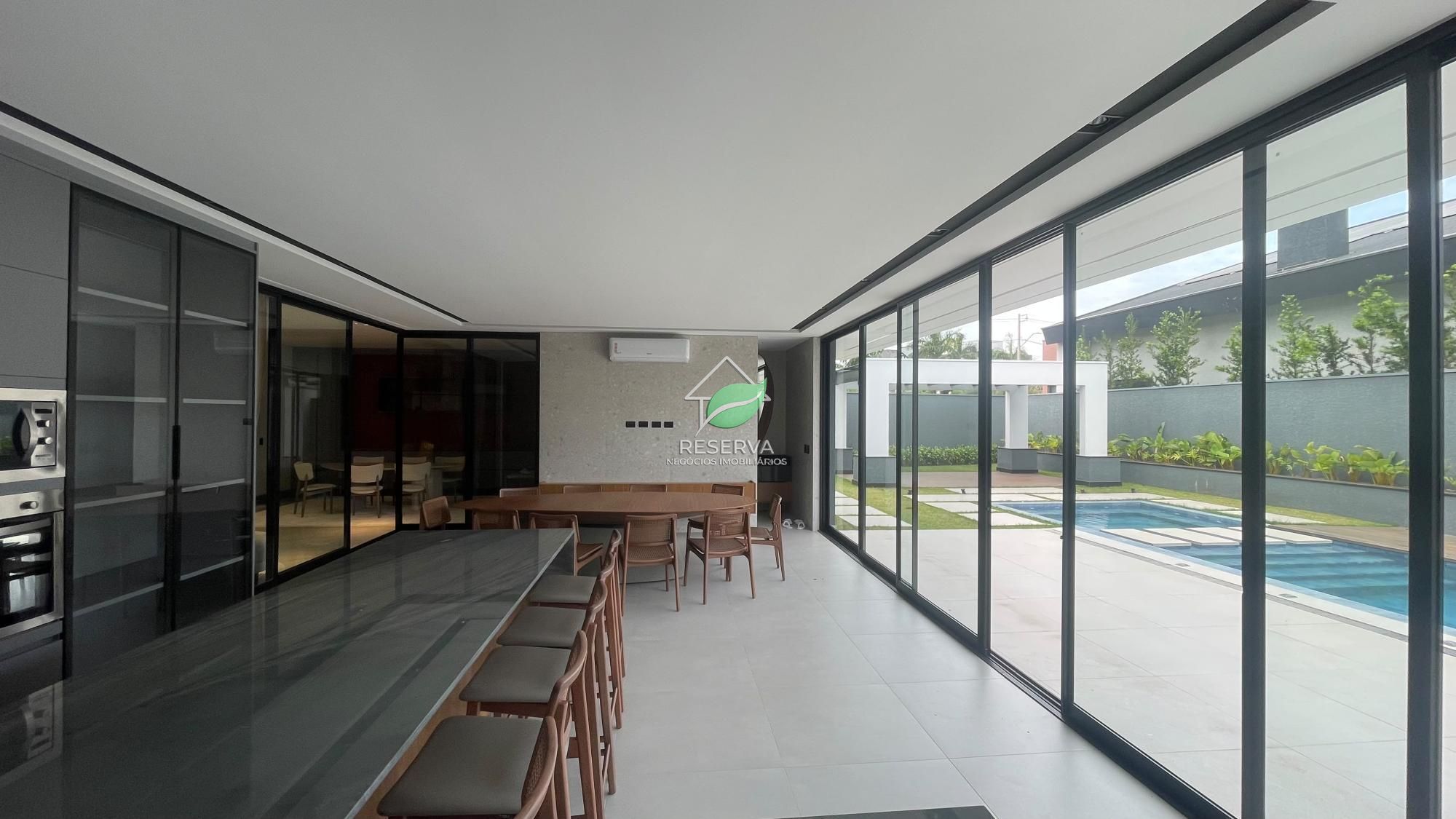 # CASA DE ALTO PADRÃO NO ROYAL FALLS RESIDENCE & RESORT