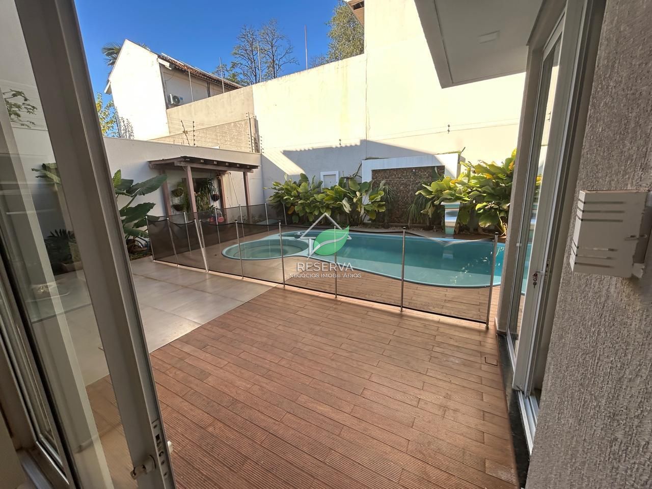 SOBRADO DE ALTO PADRÃO À VENDA – JARDIM CENTRAL | FOZ DO IGUAÇU/PR