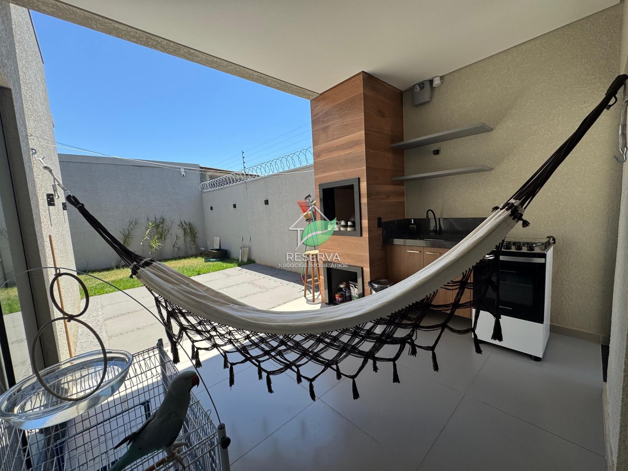 # ? CASA PORTEIRA FECHADA À VENDA | JARDIM DUARTE – REGIÃO DA VILA A | FOZ
