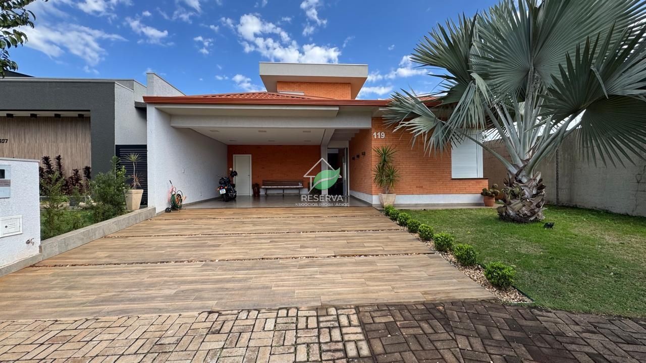 Casa com Mezanino no Condomínio Residencial Florença – Foz do Iguaçu/PR