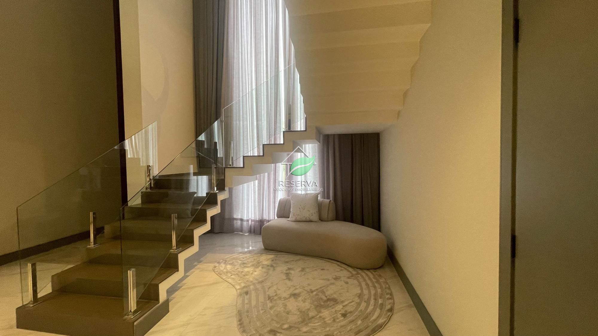 # CASA DE ALTO PADRÃO NO ROYAL FALLS RESIDENCE & RESORT
