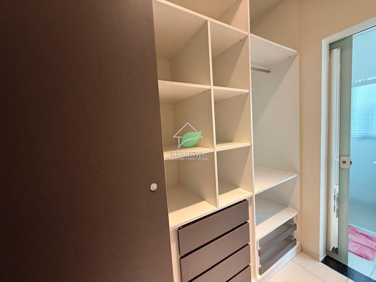 Casa Térrea Mobiliada para Locação — Jardim Panorama
