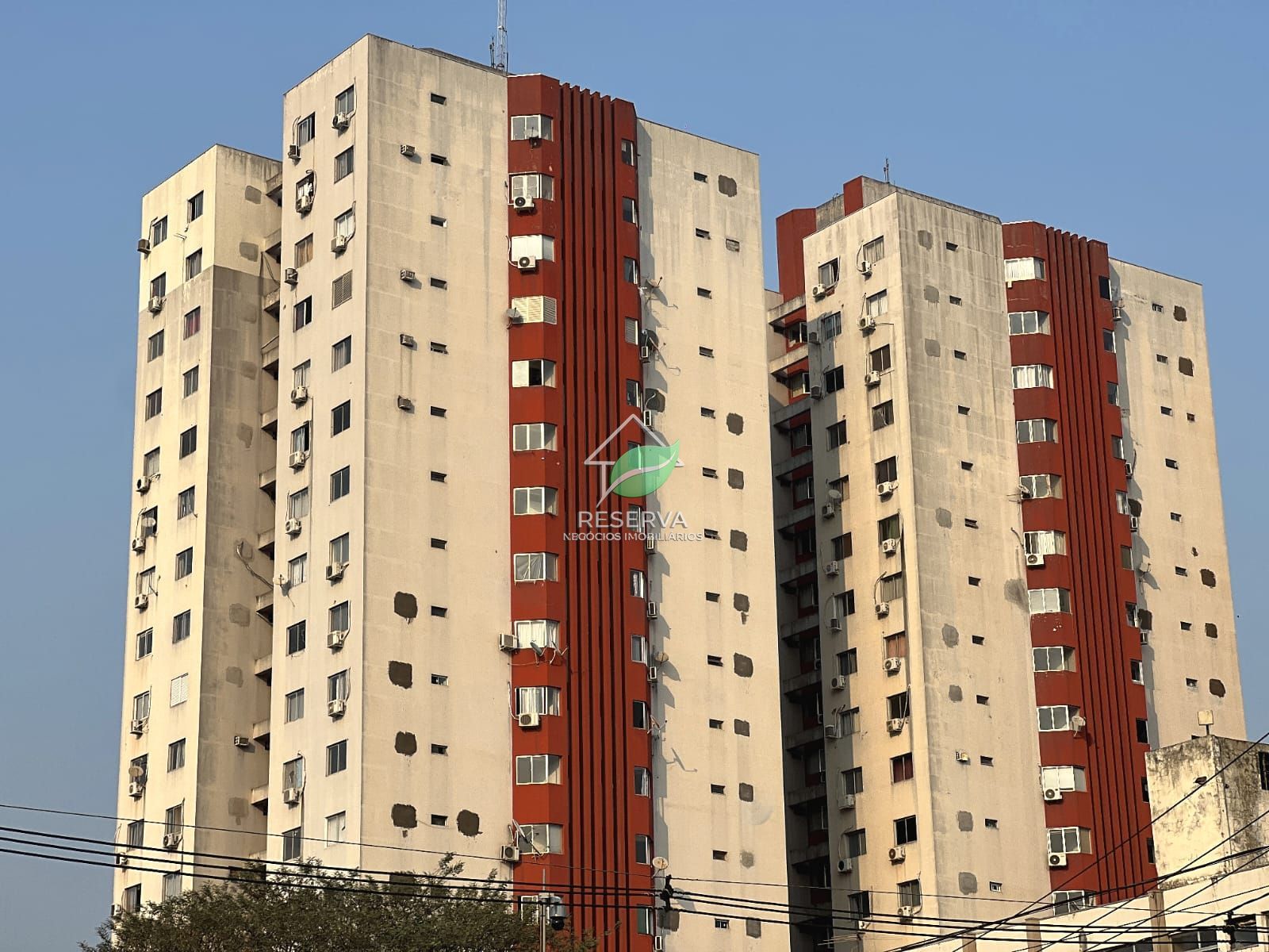 Apartamento Mobiliado no Edifício Grand Prix – Conforto e Praticidade.