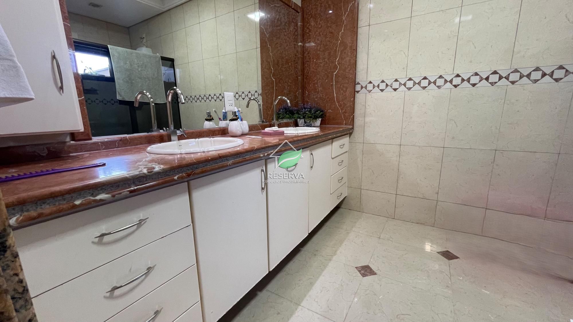 Casa de Alto Padrão à Venda | Vila Yolanda – Foz do Iguaçu/PR