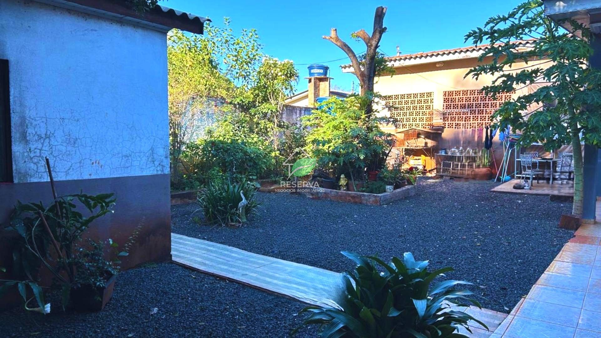 TERRENO COM CASA À VENDA NA VILA YOLANDA — 1.036 m²