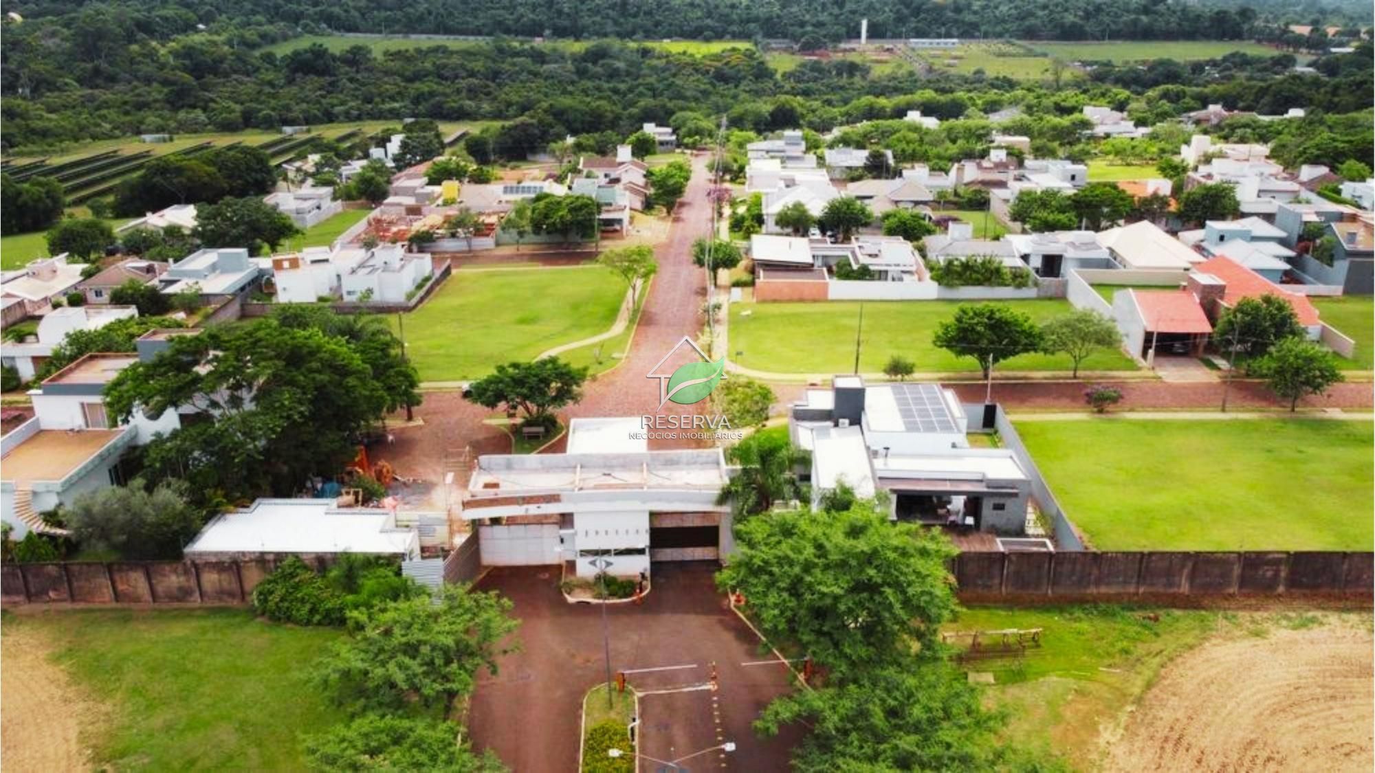 Terreno à Venda no Condomínio Villa Conscientia