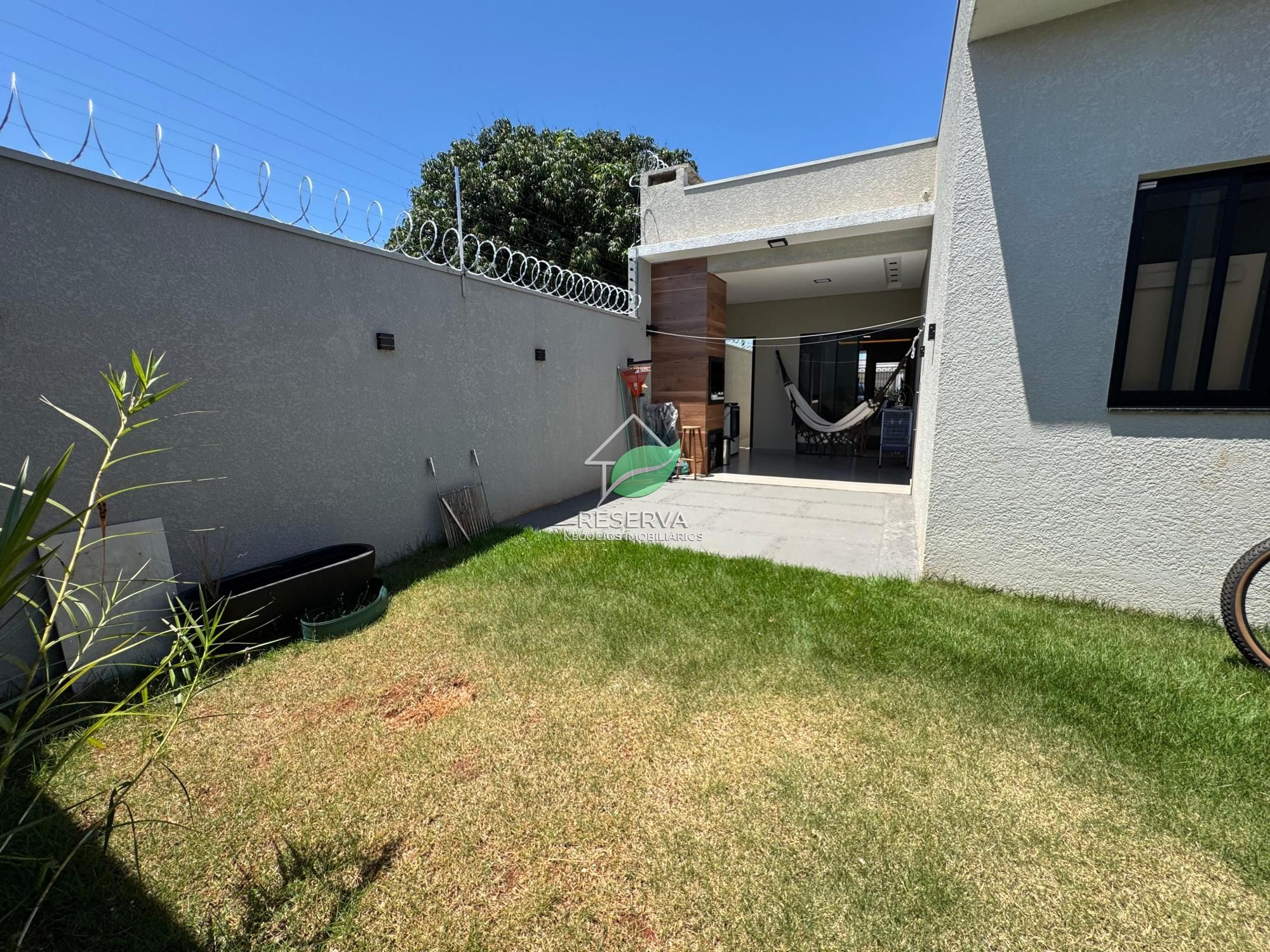 # ? CASA PORTEIRA FECHADA À VENDA | JARDIM DUARTE – REGIÃO DA VILA A | FOZ