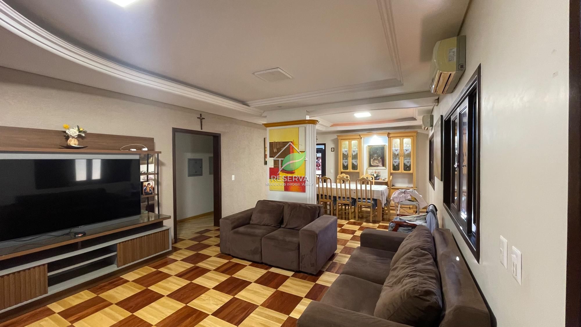 Casa de Alto Padrão à Venda | Vila Yolanda – Foz do Iguaçu/PR