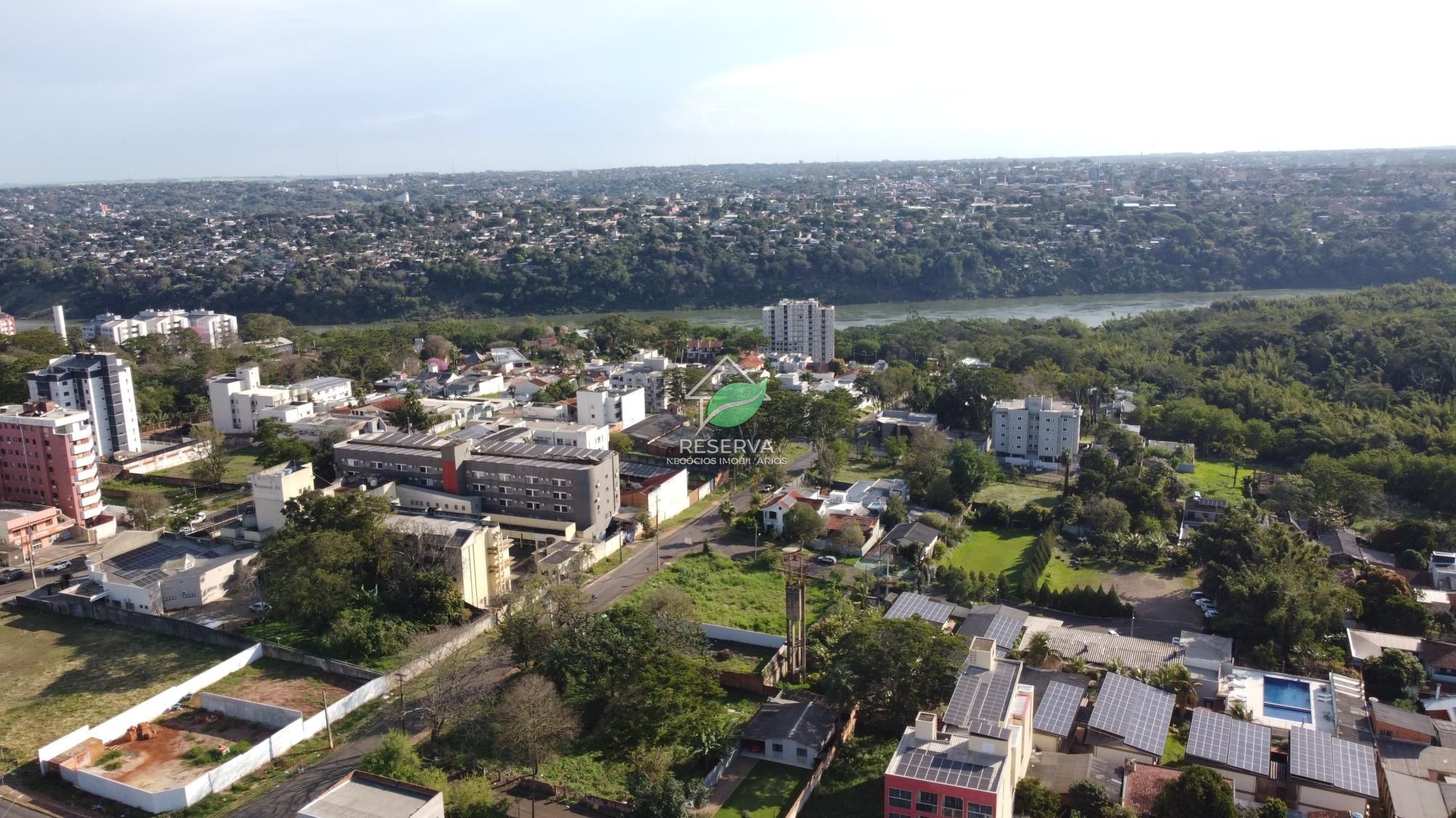 Área Comercial Premium à Venda na Av. JK – Oportunidade Única