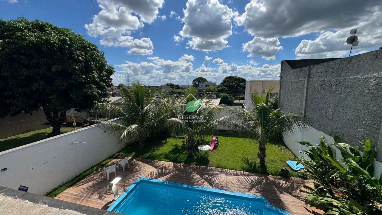 Sobrado de Alto Padrão à Venda na Vila A – Região Nobre, Próximo ao Gramadão