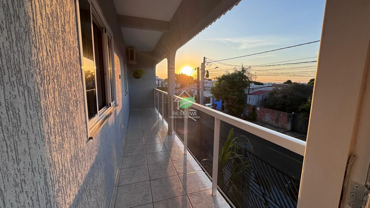 Sobrado amplo e completo no Jardim Lancaster I – R$ 900.000,00