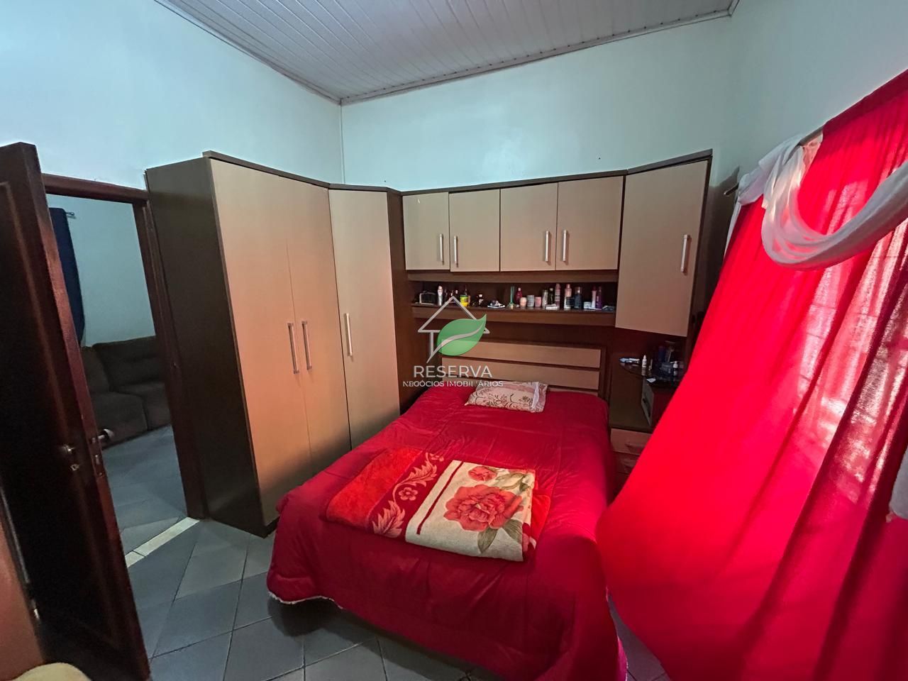 Casa à Venda no Portal da Foz – Excelente Localização e Amplo Espaço