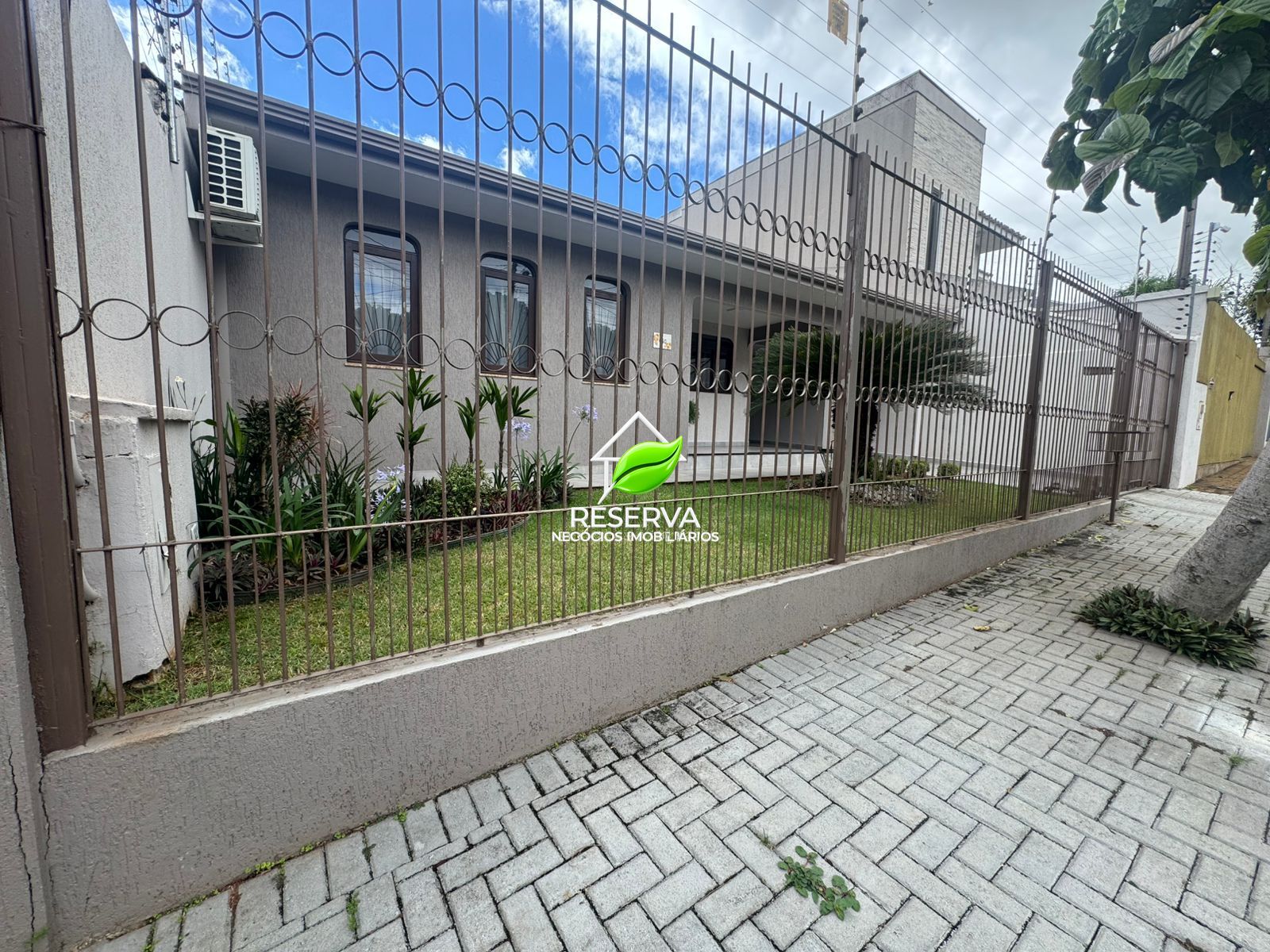 Casa 3 dormitórios à venda Conjunto Libra Foz do Iguaçu/PR