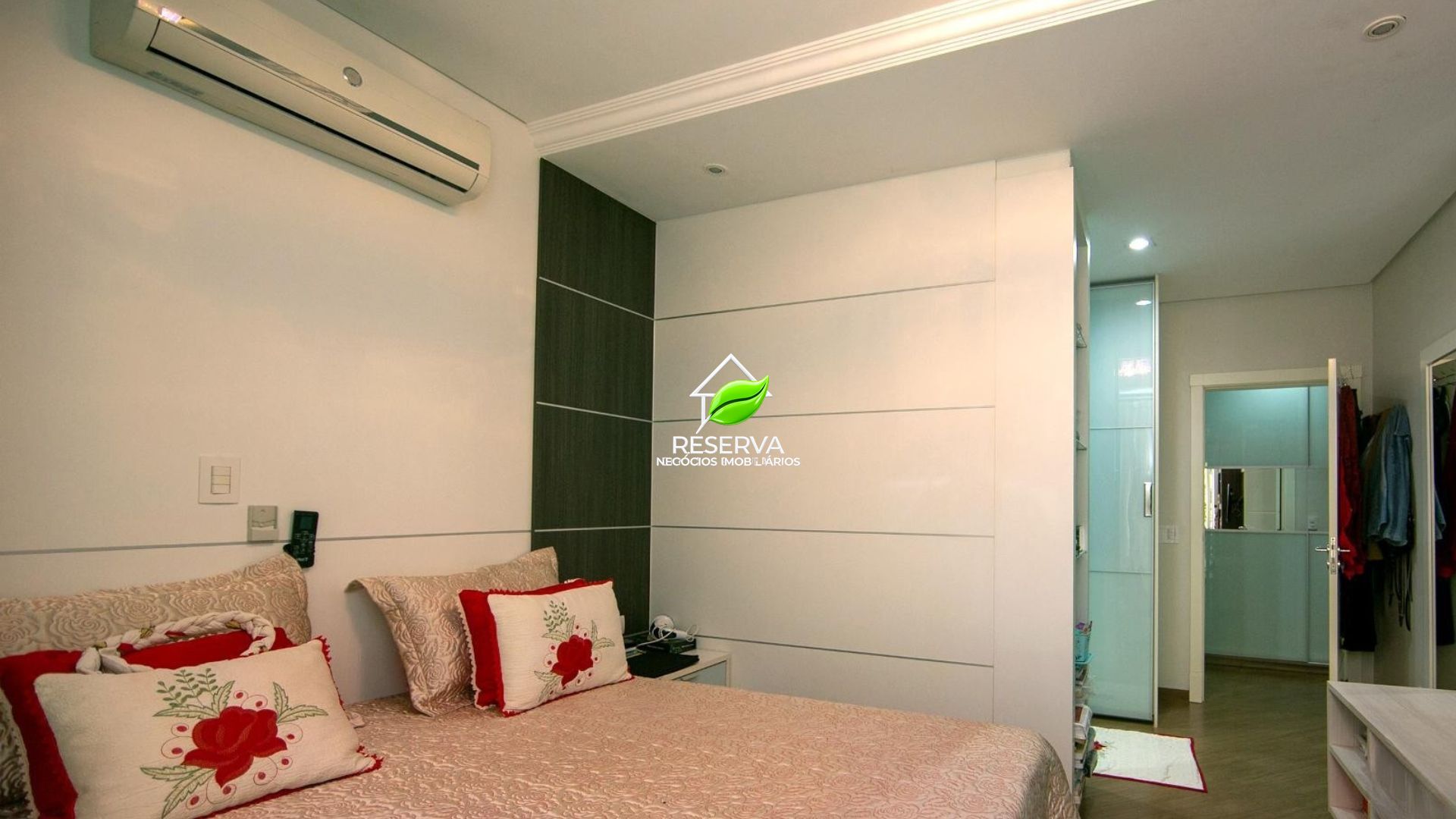 Apartamento de Alto Padrão na Av. Pedro Basso
