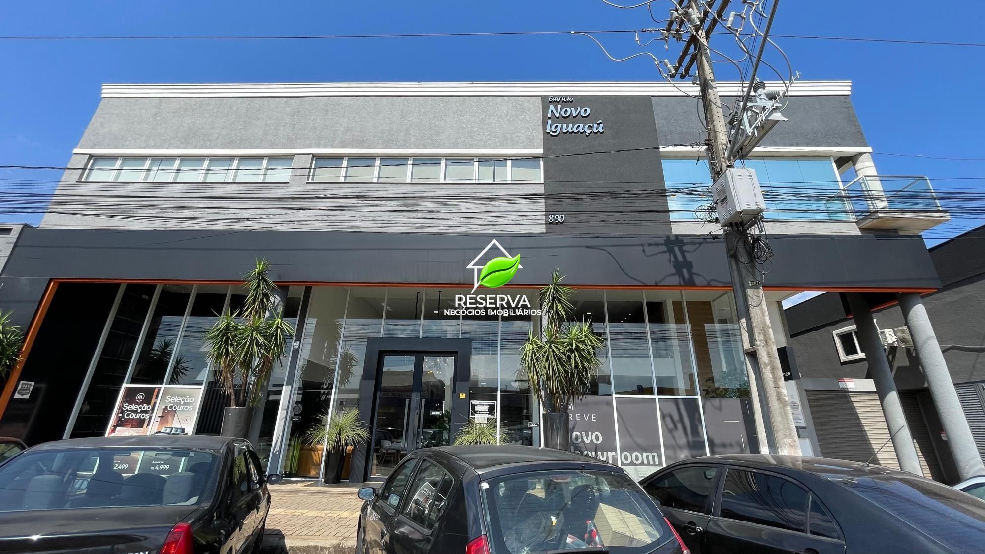 Sala Comercial de 74 m² para Locação — Edifício Novo Iguaçu