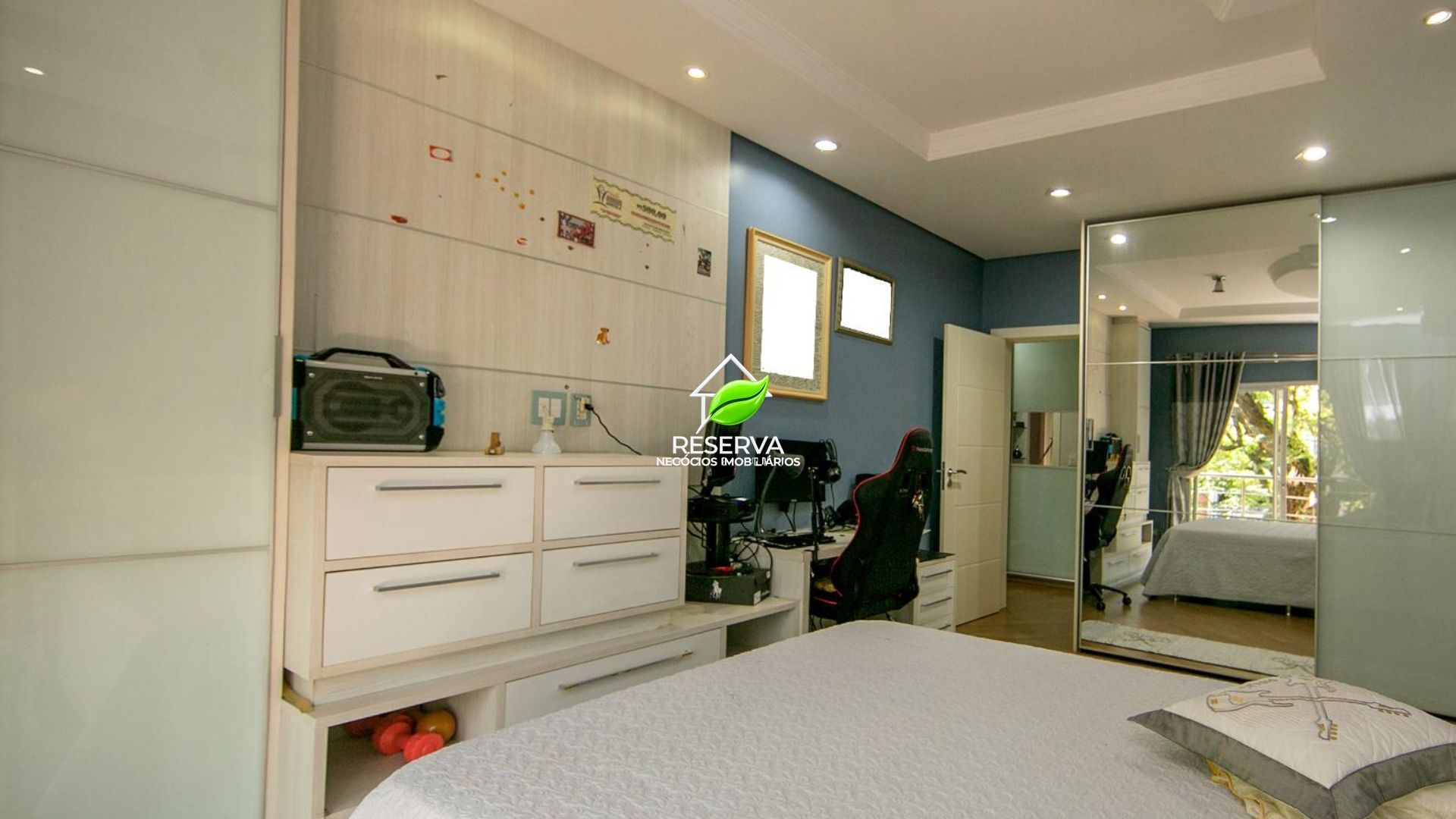 Apartamento de Alto Padrão na Av. Pedro Basso
