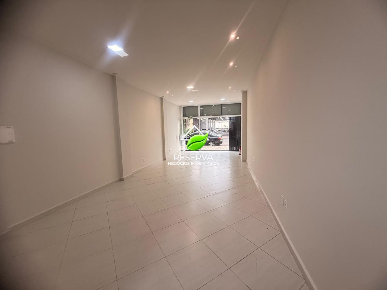 ? Sala Comercial para Locação no Centro de Foz do Iguaçu