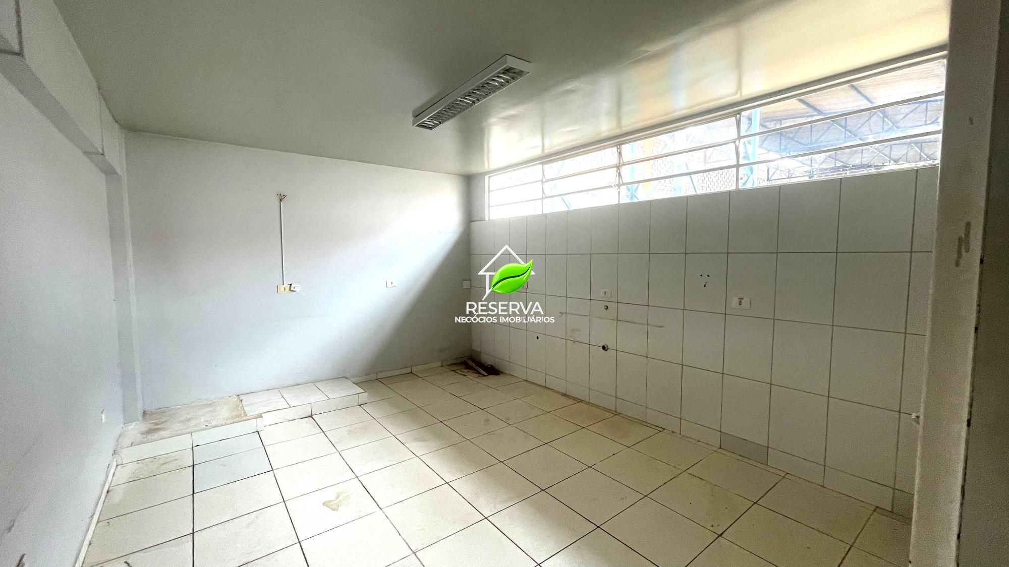 Área Comercial à Venda  – Margens da BR-277.