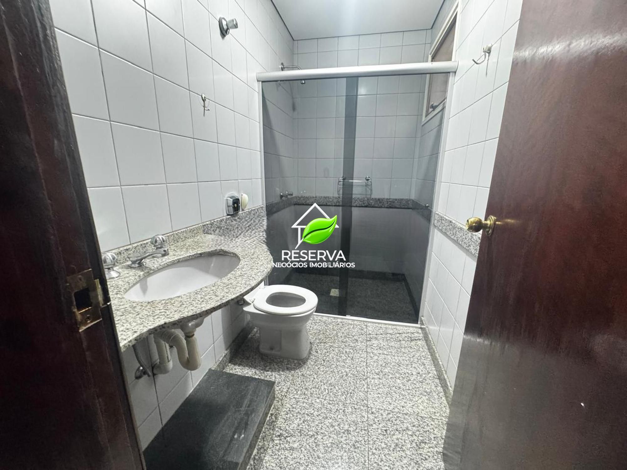SOBRADO À VENDA NO JARDIM IÇUAÇU – FOZ DO IGUAÇU