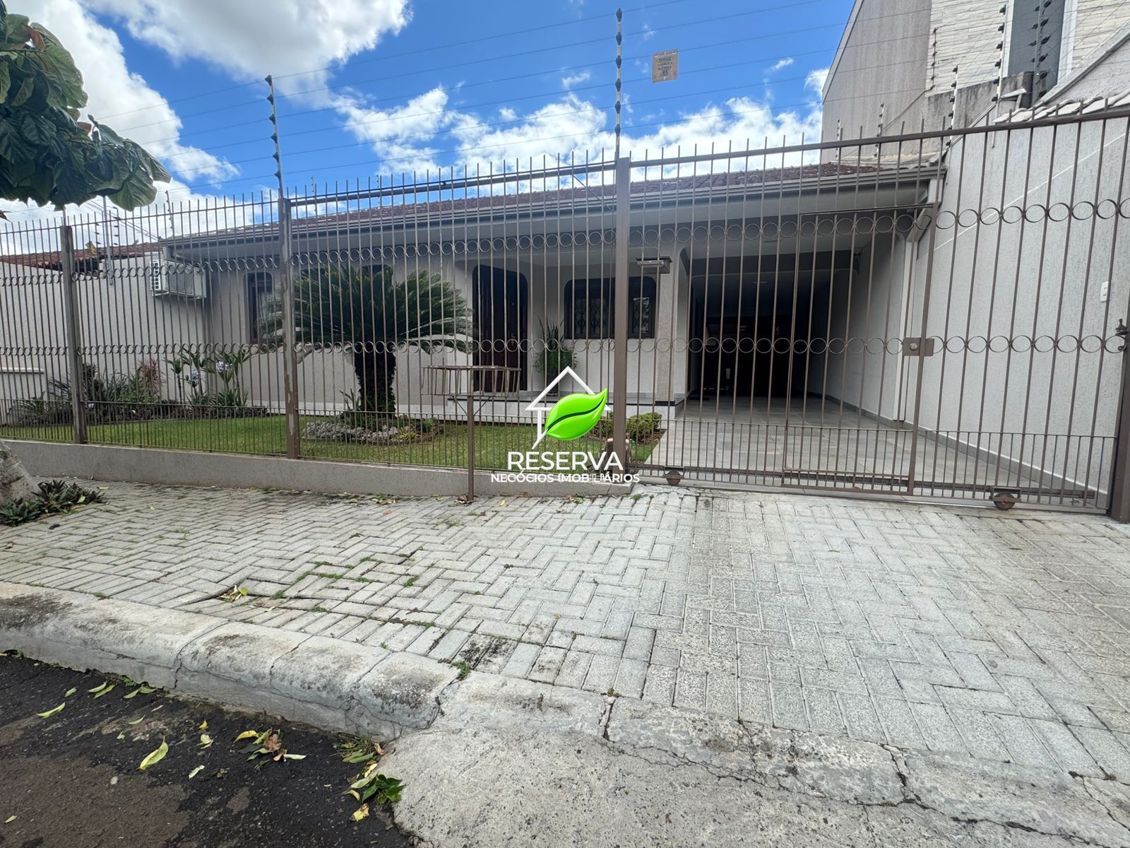 Casa 3 dormitórios à venda Conjunto Libra Foz do Iguaçu/PR