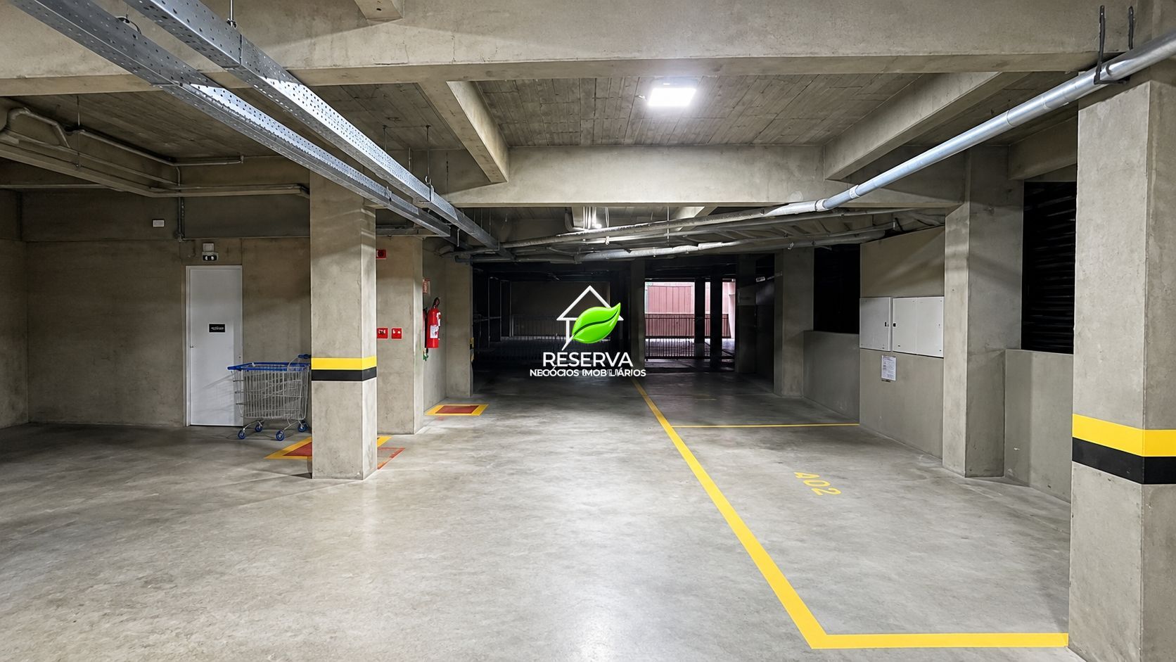 STUDIO SEMI-MOBILIADO PARA LOCAÇÃO – EDIFÍCIO FERRARA | CENTRO DE FOZ DO IGUAÇU