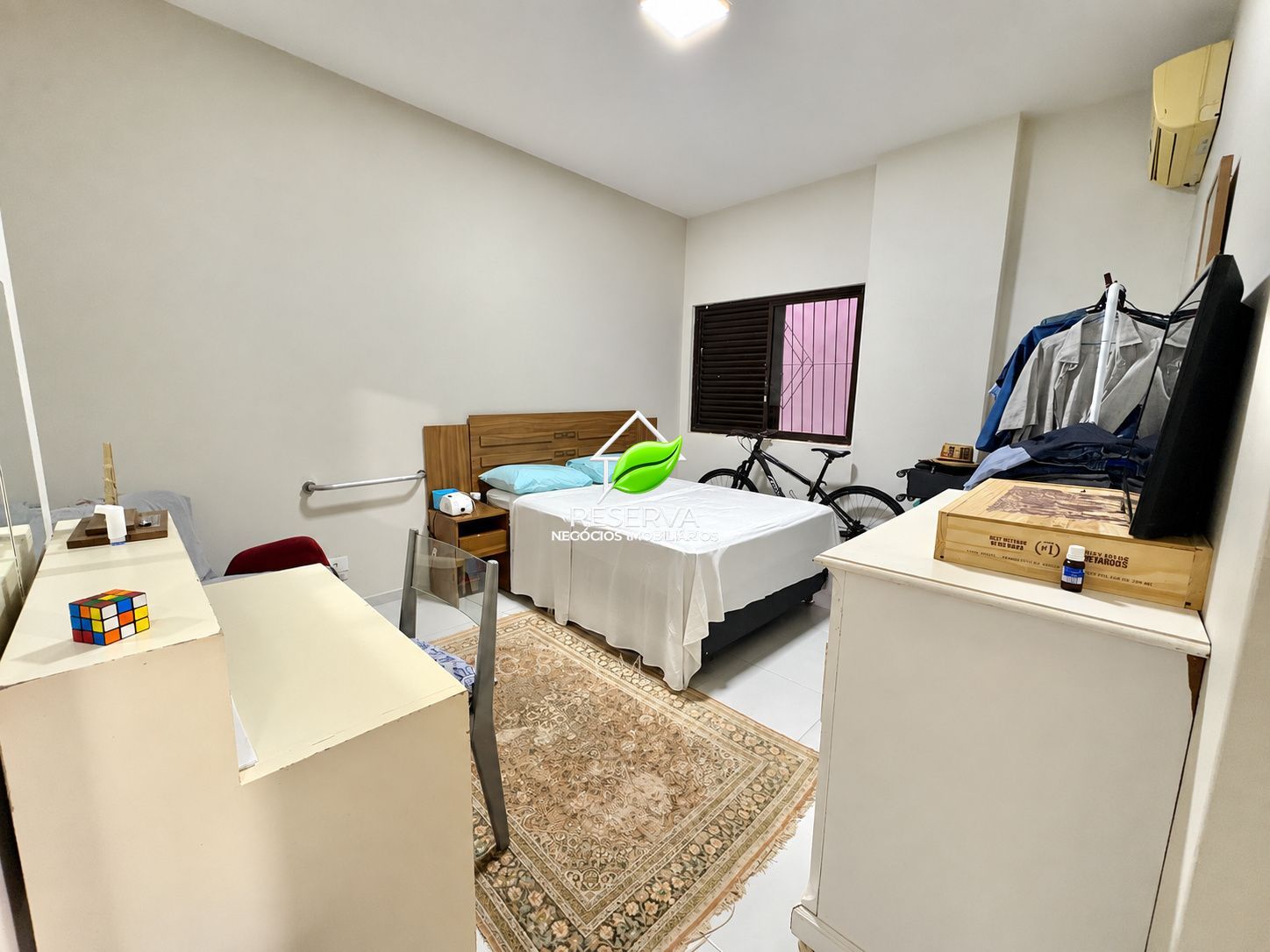APARTAMENTO AMPLO NO CENTRO DE FOZ DO IGUAÇU — 206 M² PRIVATIVOS