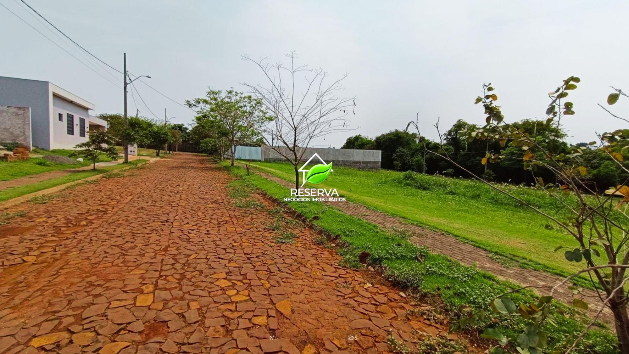 Terreno à Venda no Condomínio Villa Conscientia
