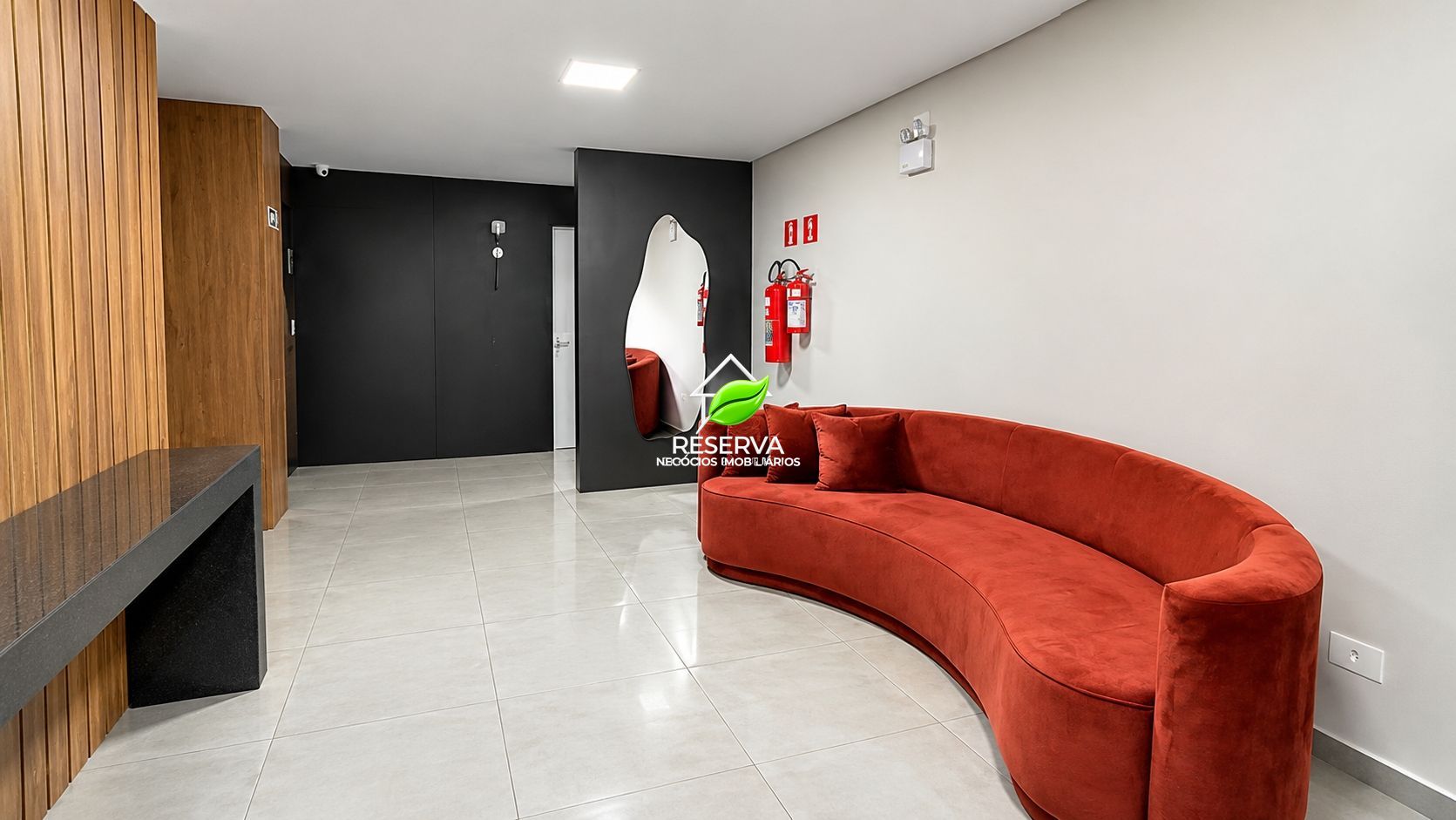 STUDIO SEMI-MOBILIADO PARA LOCAÇÃO – EDIFÍCIO FERRARA | CENTRO DE FOZ DO IGUAÇU