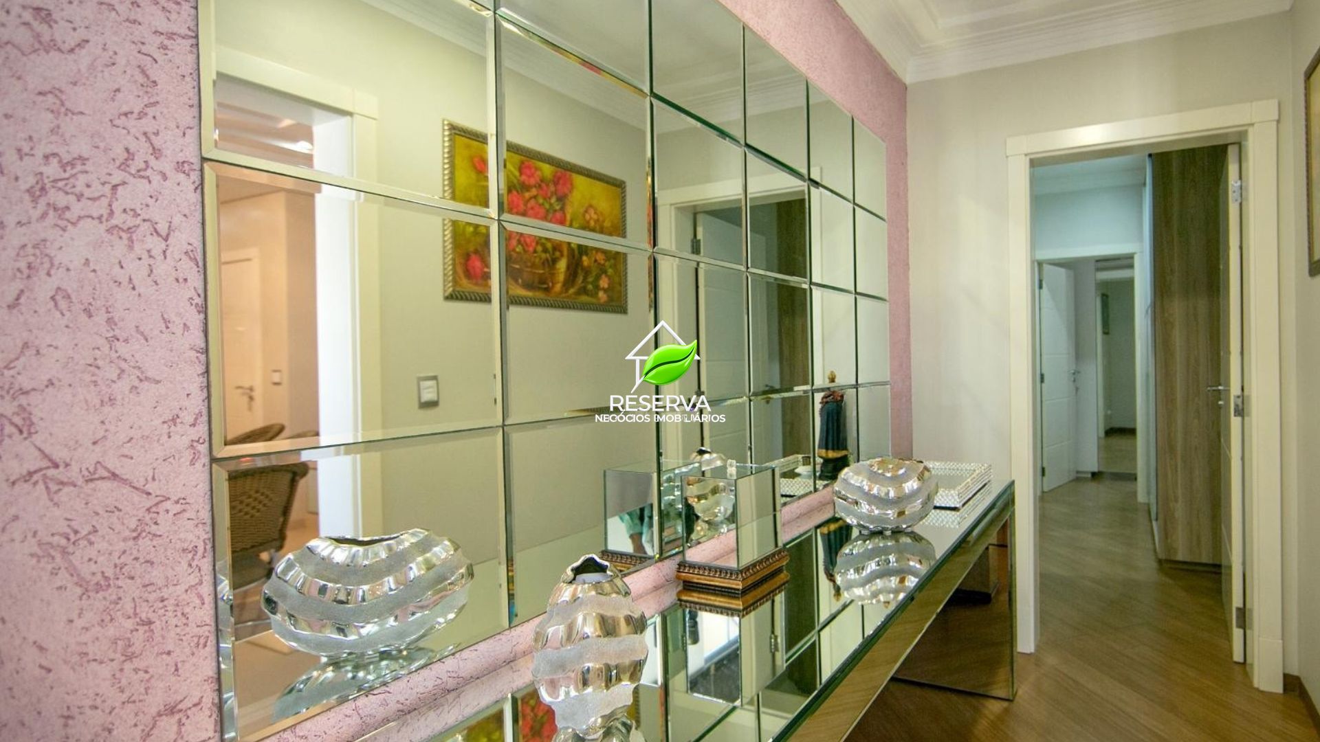 Apartamento de Alto Padrão na Av. Pedro Basso