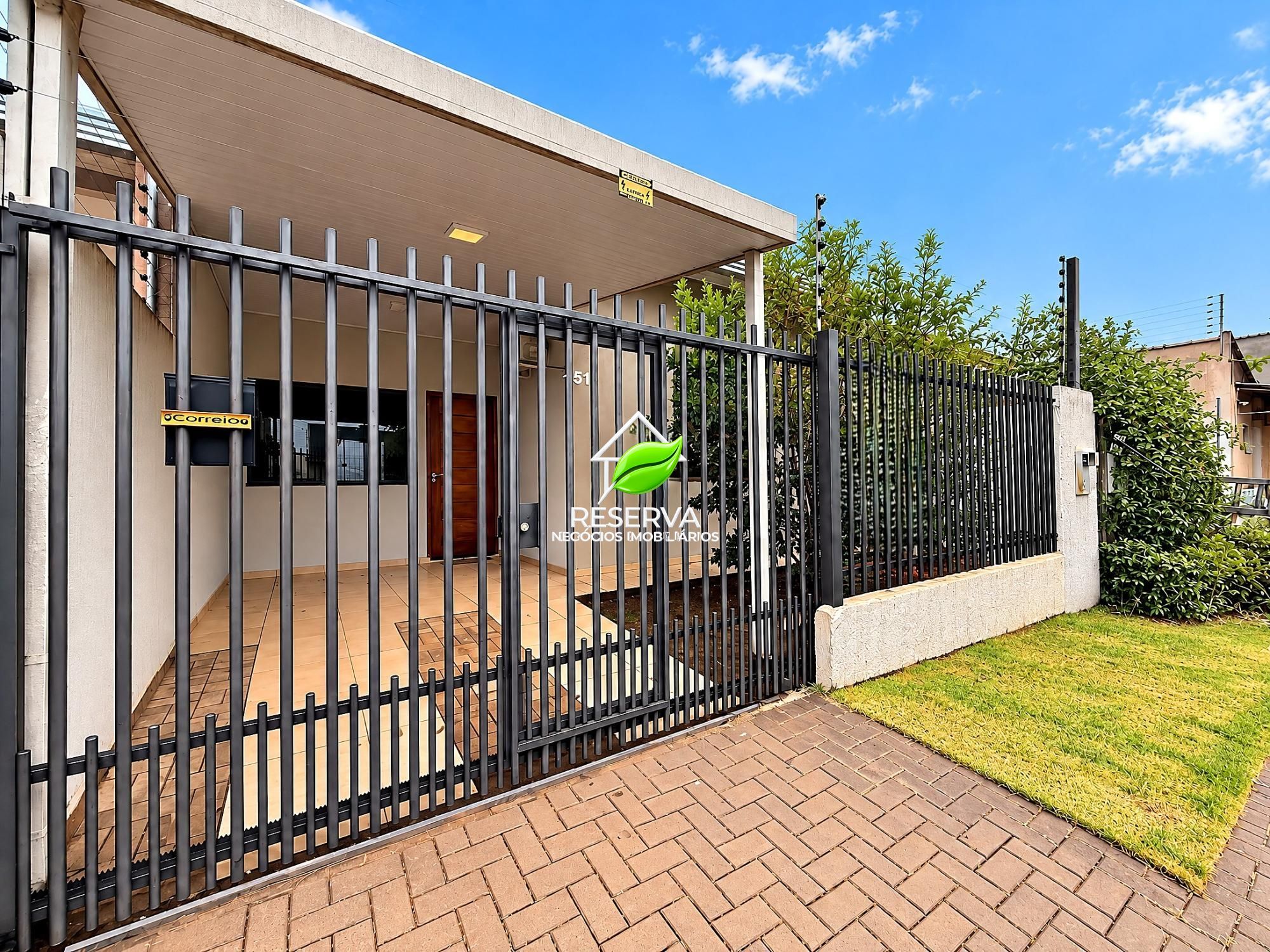 CASA À VENDA NO JARDIM YPÊ – FOZ DO IGUAÇU/PR