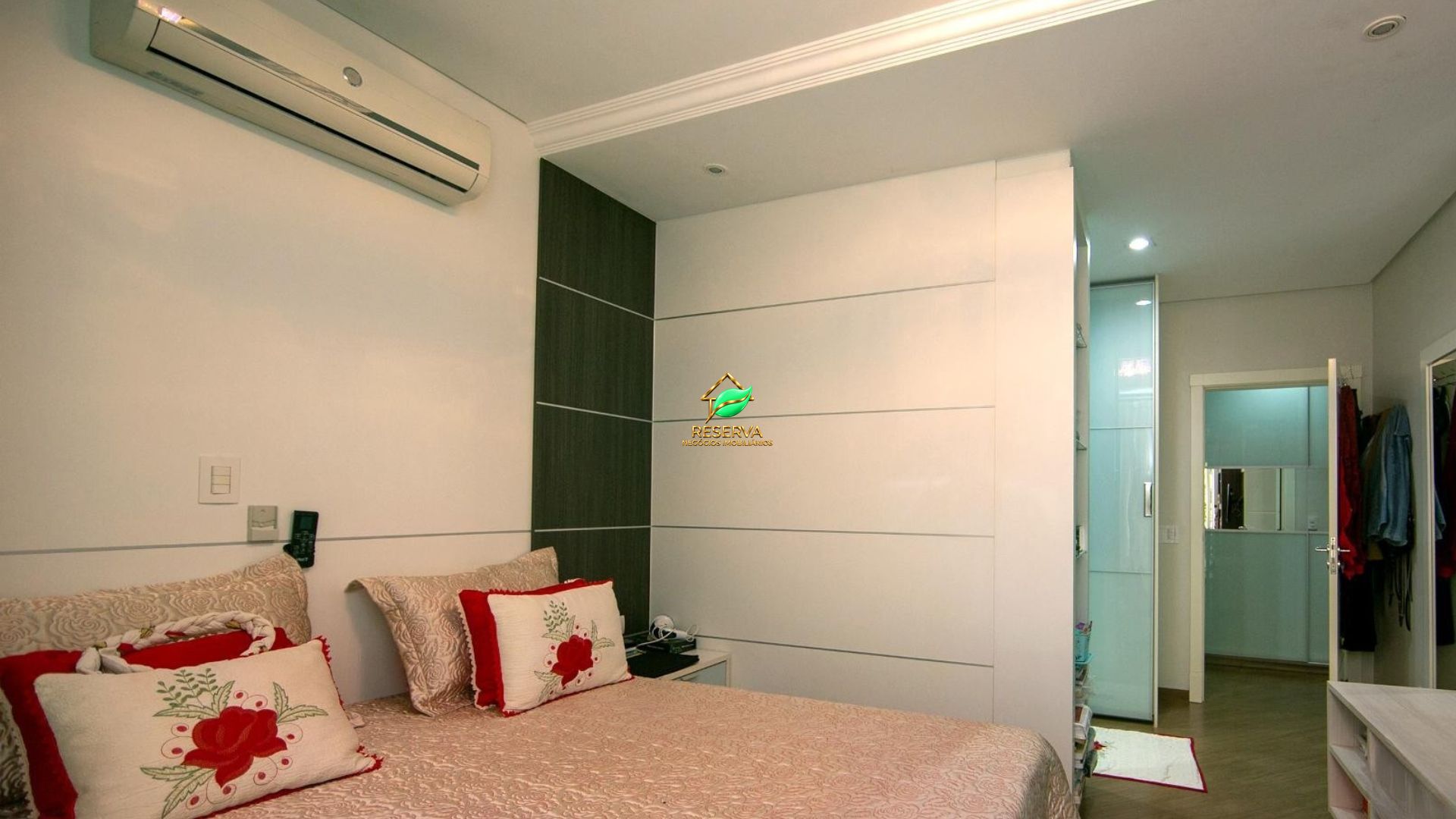 Apartamento de Alto Padrão na Av. Pedro Basso