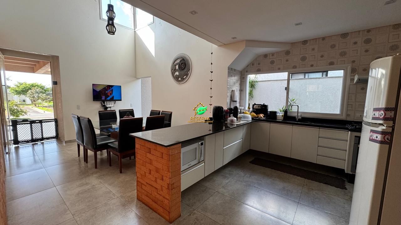 Casa com Mezanino no Condomínio Residencial Florença – Foz do Iguaçu/PR