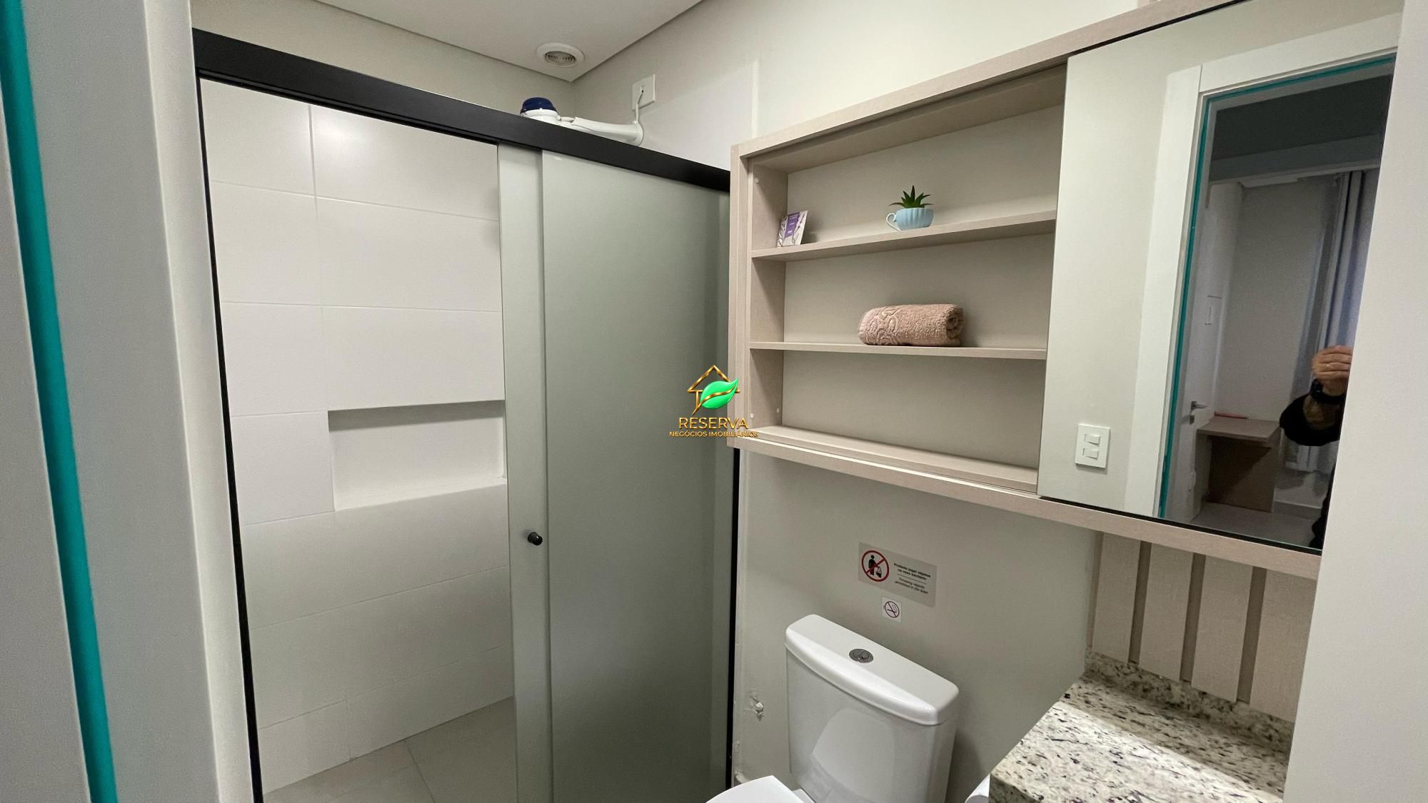 Apartamento 100% mobiliado à venda – Edifício Cancun