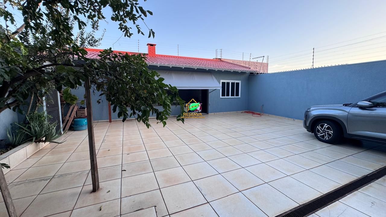 Sobrado amplo e completo no Jardim Lancaster I – R$ 900.000,00