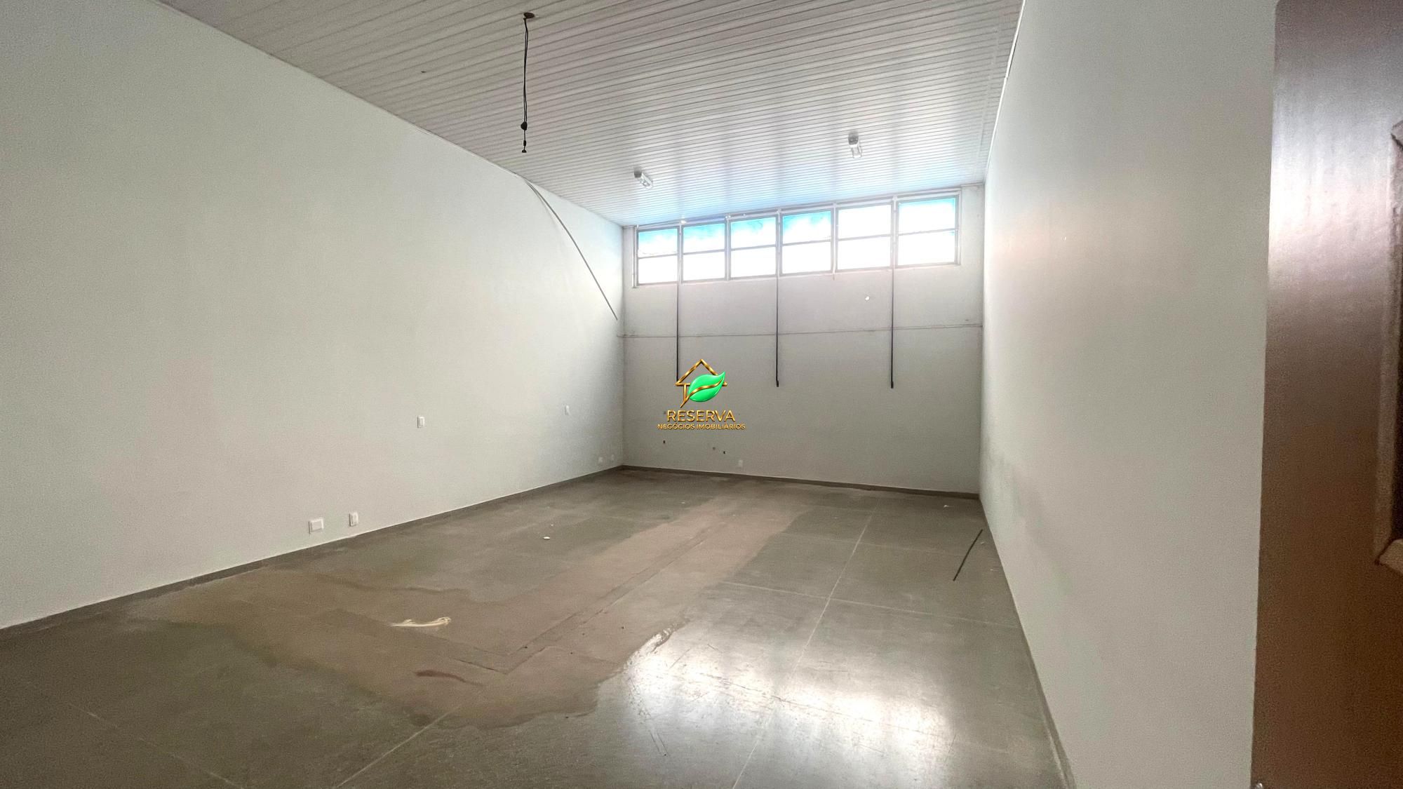 Área Comercial à Venda e para Locação – Margens da BR-277.