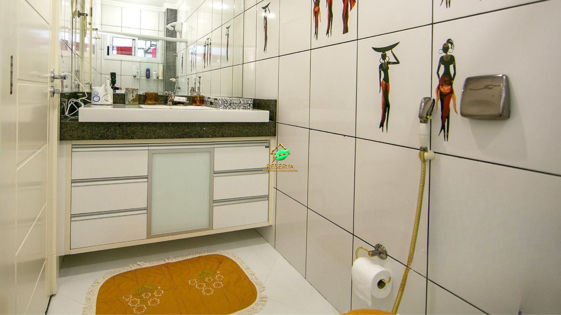 Apartamento de Alto Padrão na Av. Pedro Basso
