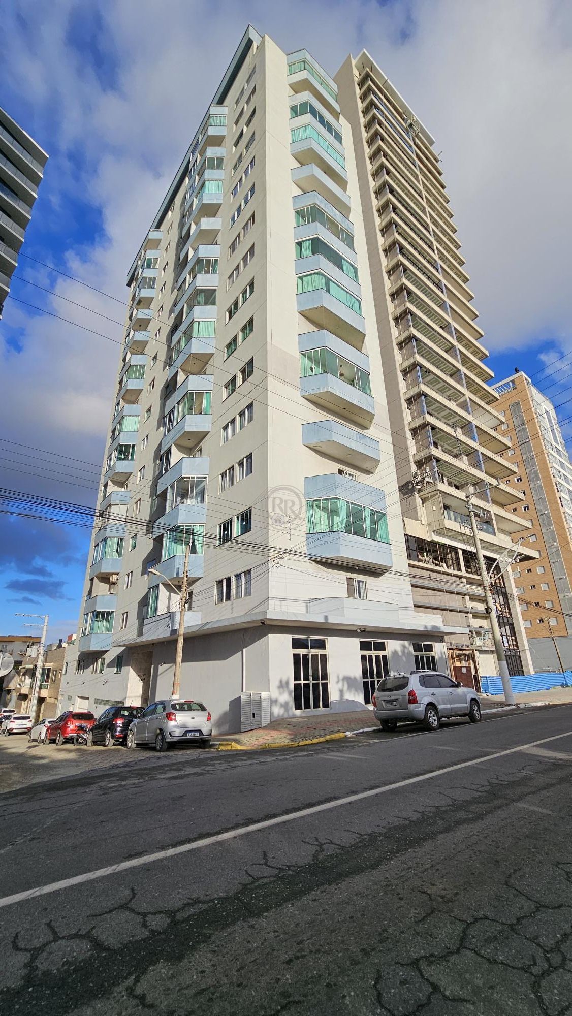 Apartamento à venda  no Itacolomi - Balneário Piçarras, SC. Imóveis