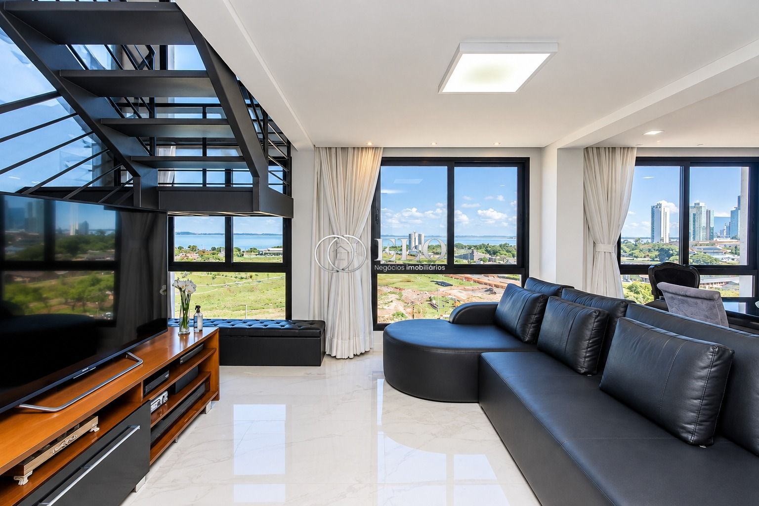 Apartamento, 3 quartos, 128 m² - Foto 1