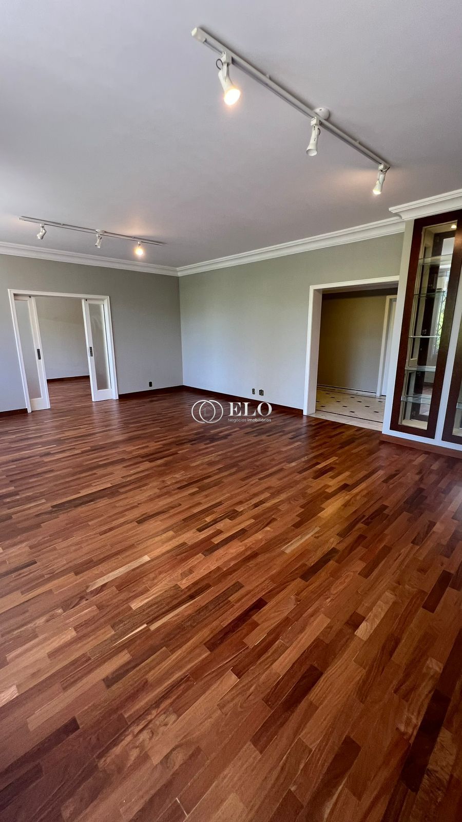 Apartamento, 2 quartos, 261 m² - Foto 2