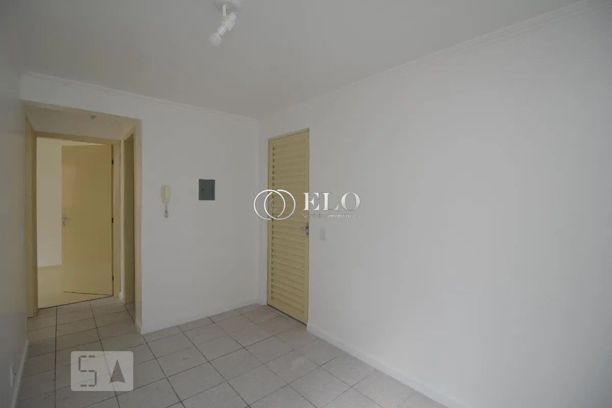 Apartamento, 2 quartos, 39 m² - Foto 2